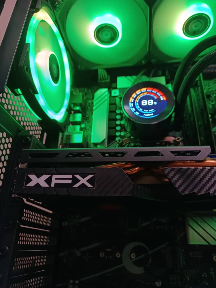 کیس گیمینگ اسمبل شده در حد نو